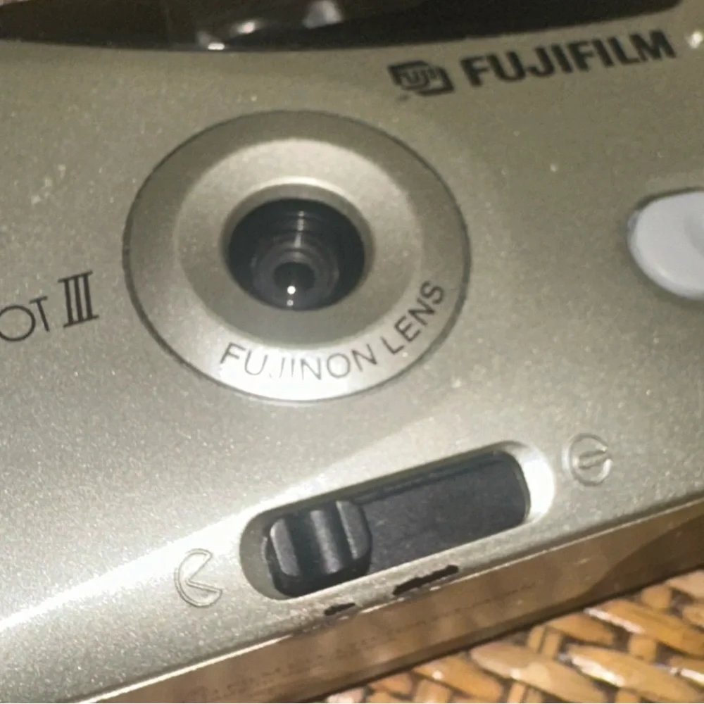 Vintage Fujifilm Smart Shot III 35mm Film Camera Point and Shoot Retro Vacation